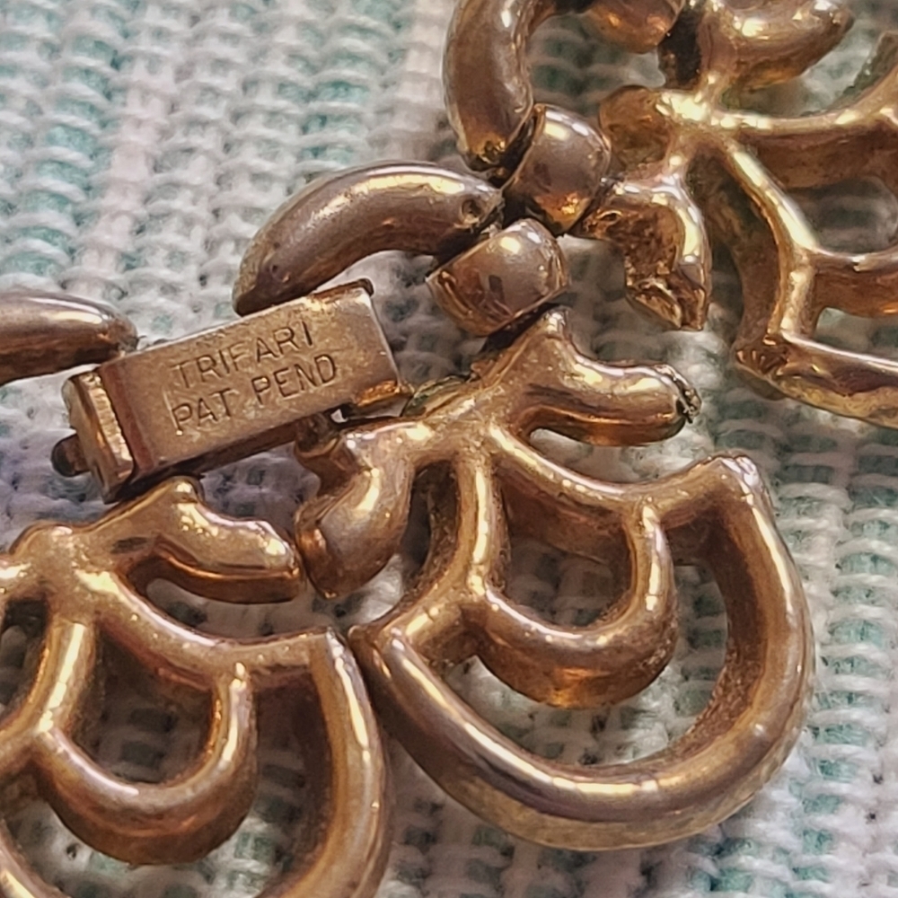 Tridari Vintage Estate statement necklace - Picture 9 of 11